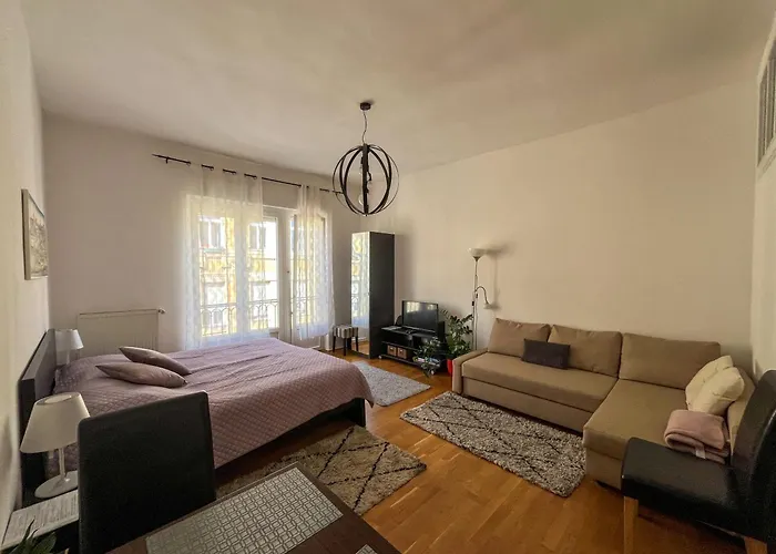 King One In The Center - Netflix Appartement *
